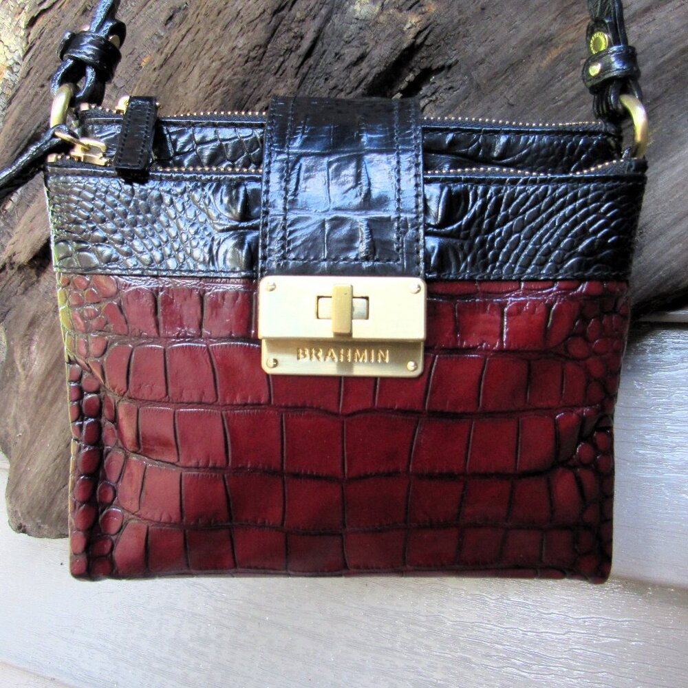 BRAHMIN CROC EMBOSSED MOJITO BAG, LOTS OF STORAGE , EXCELLENT COND. MAKE OFFER - Picture 9 of 9